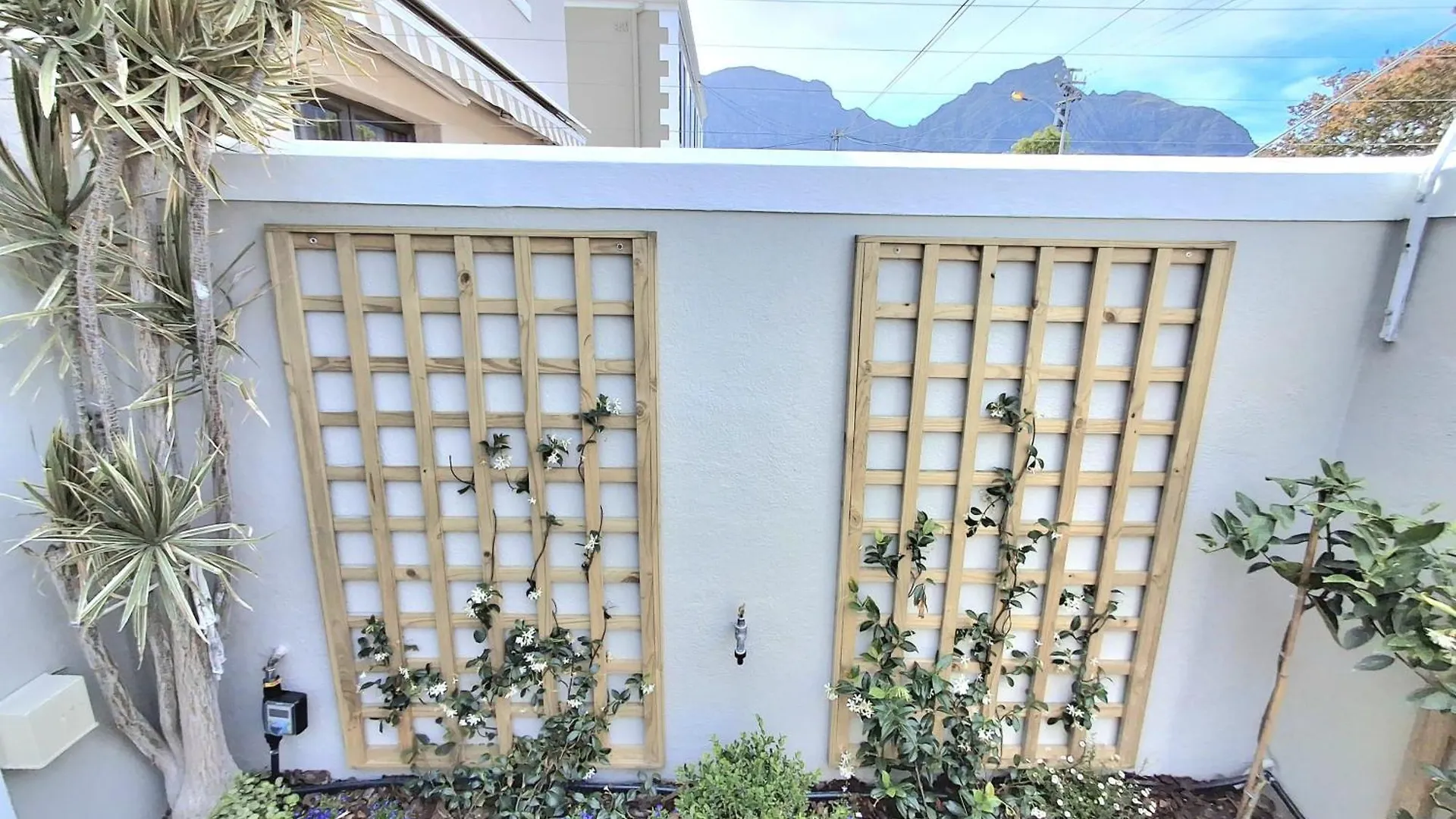 Newly Renovated! 2D On Nansen Apartment Cape Town 0*,  South Africa